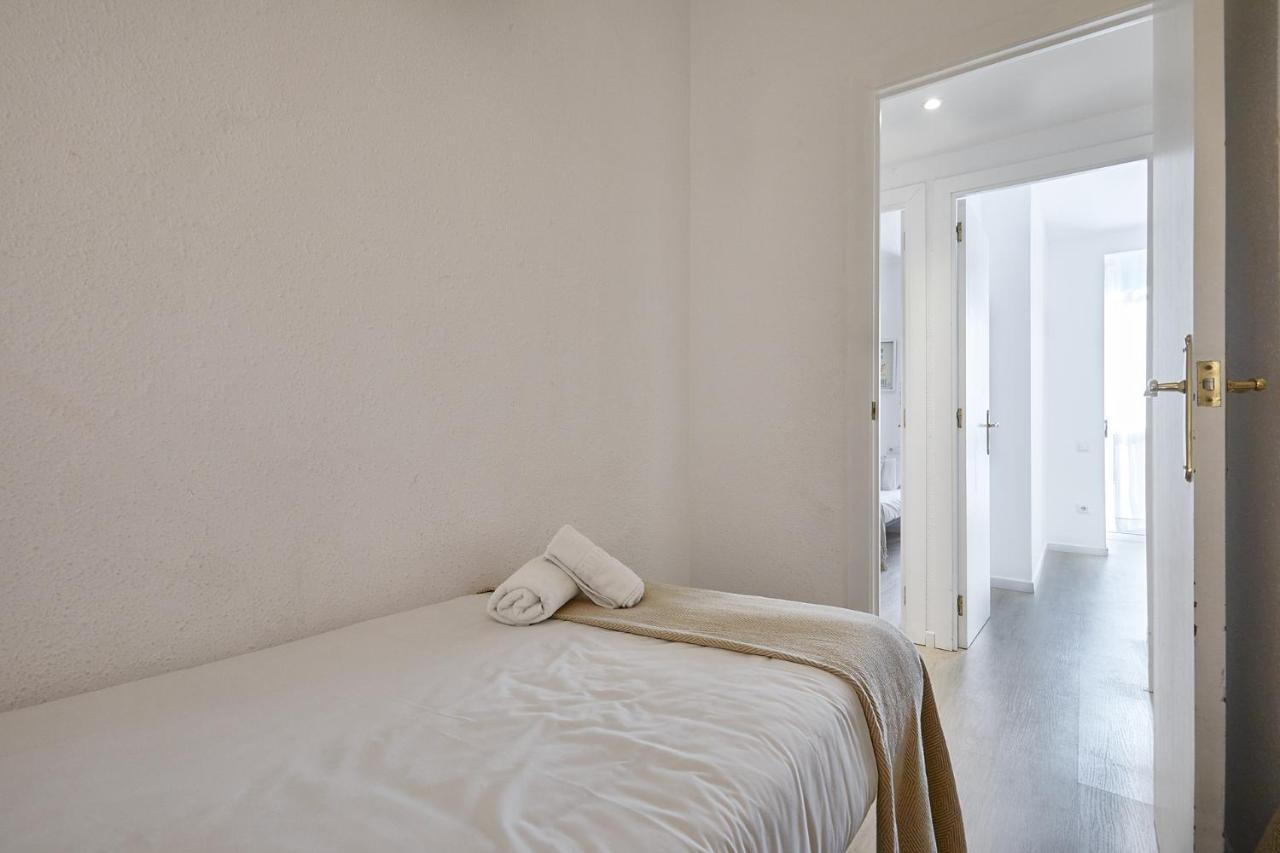 Bbarcelona Clot Apartments Exterior photo