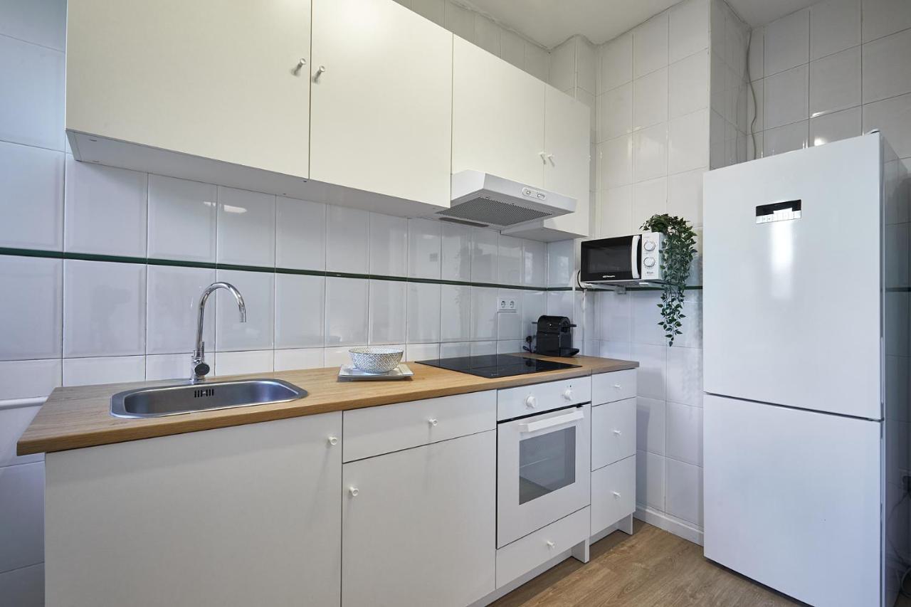 Bbarcelona Clot Apartments Exterior photo