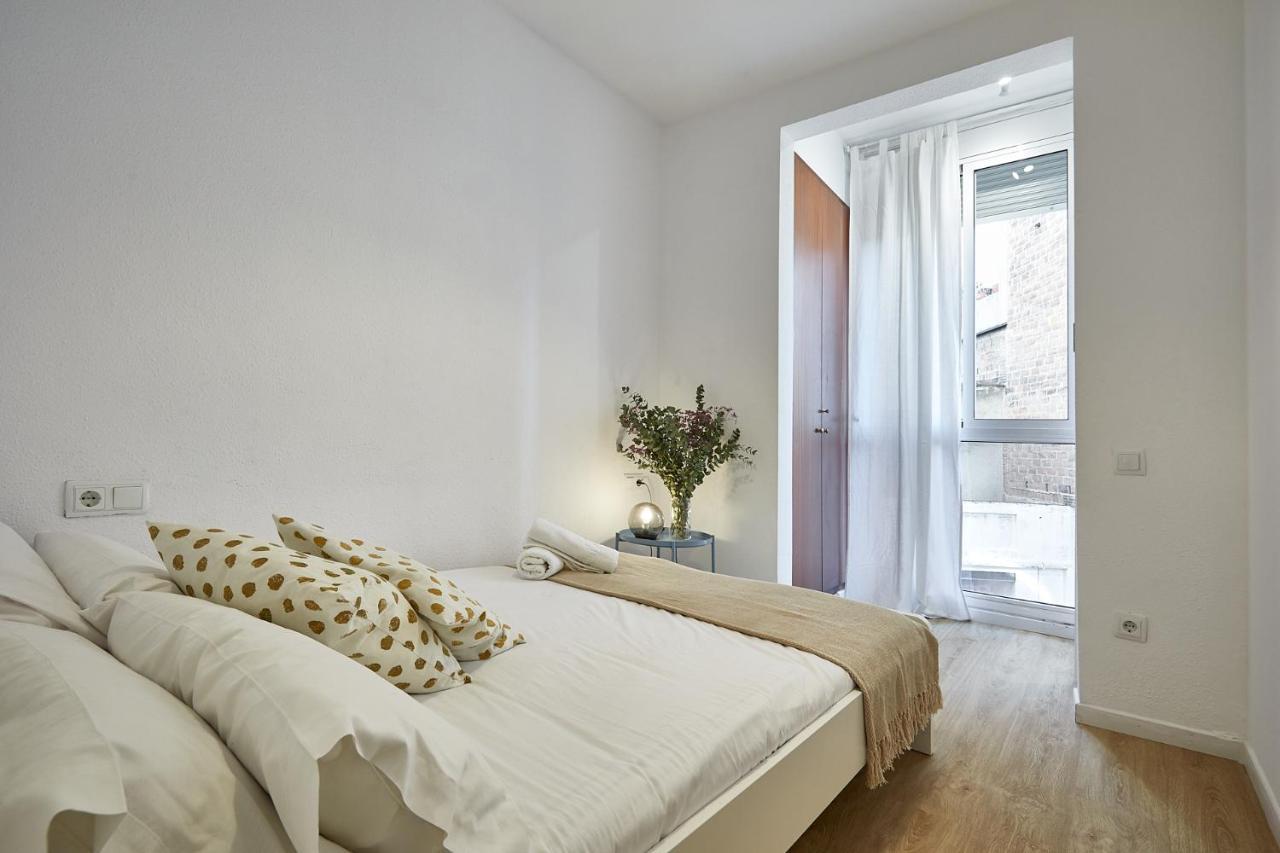 Bbarcelona Clot Apartments Exterior photo